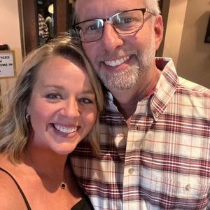 Meet your Posher, Leslie